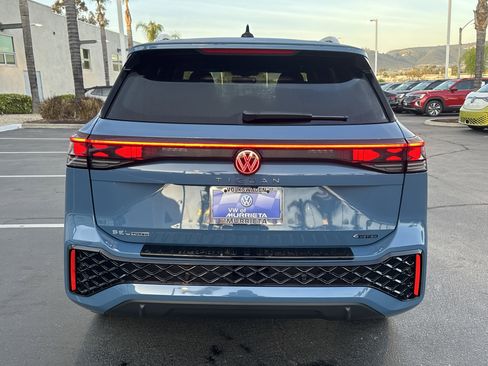 New 2026 Volkswagen Tiguan SEL R-Line image 8