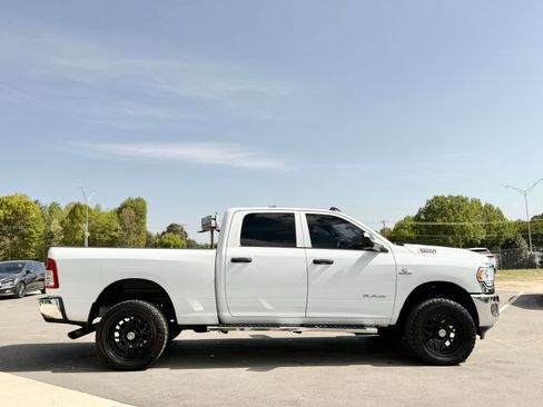 Used 2022 RAM 2500 Tradesman AWD/4WD image 11