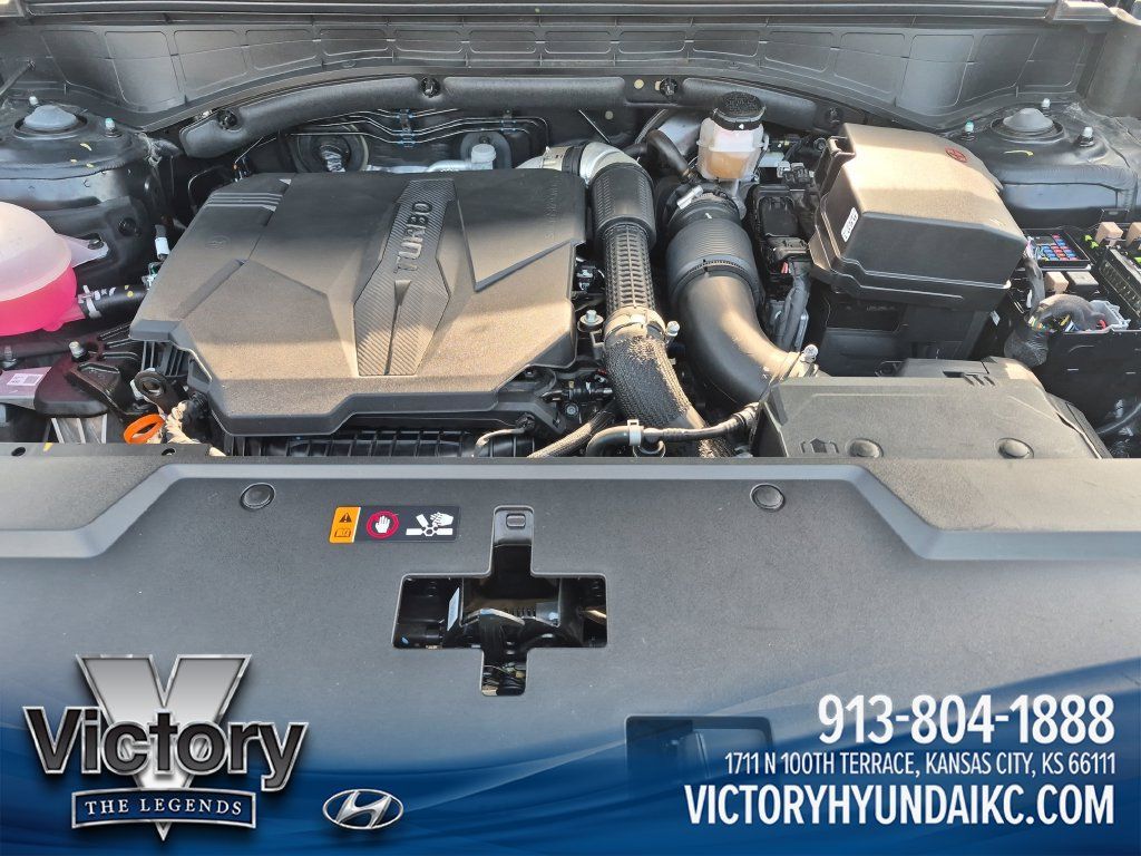 Used 2024 Hyundai Santa Fe Calligraphy FWD image 22