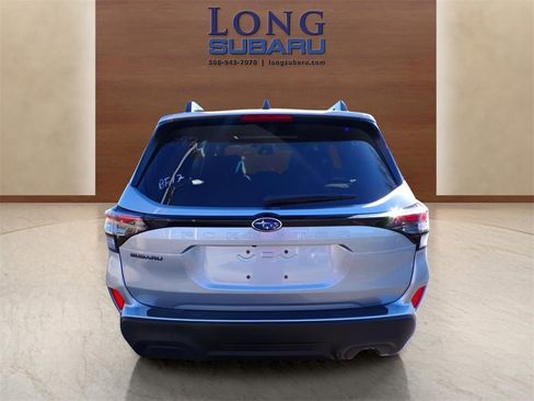 Certified 2025 Subaru Forester Premium image 6
