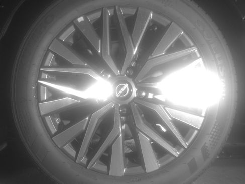 Used 2025 Nissan Altima 2.5 SV image 14