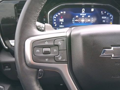 Used 2022 Chevrolet Silverado 1500 LT Trail Boss w/ LT Trail Boss Premium Package image 12