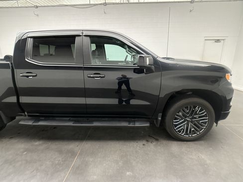 Used 2024 Chevrolet Silverado 1500 RST w/ Convenience Package II AWD/4WD image 45