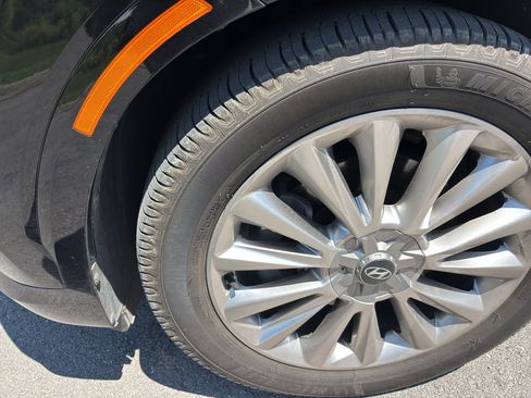 Used 2020 Hyundai Palisade Limited AWD/4WD image 2