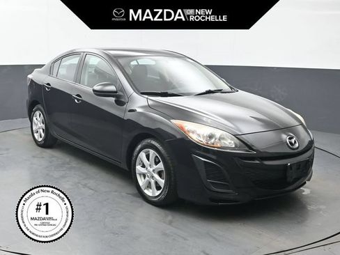 Used 2010 MAZDA MAZDA3 i Touring FWD image 1
