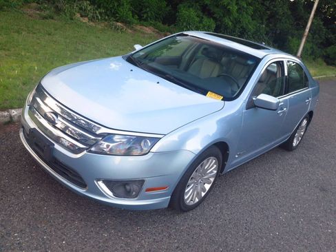 Used 2010 Ford Fusion Hybrid FWD image 21