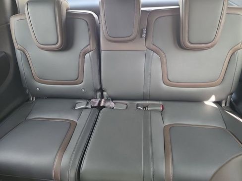 New 2026 Nissan Armada SL w/ Captain's Chari Seat Package image 20