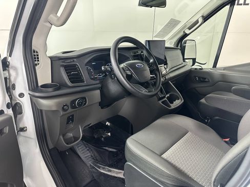 Used 2024 Ford Transit 350 XLT RWD image 13
