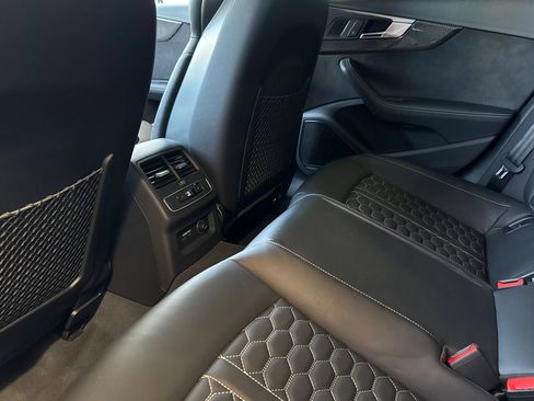Used 2019 Audi RS 5 Sportback w/ Black Optic Carbon Package AWD/4WD image 12