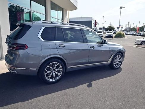 Used 2024 BMW X7 xDrive40i AWD/4WD image 10