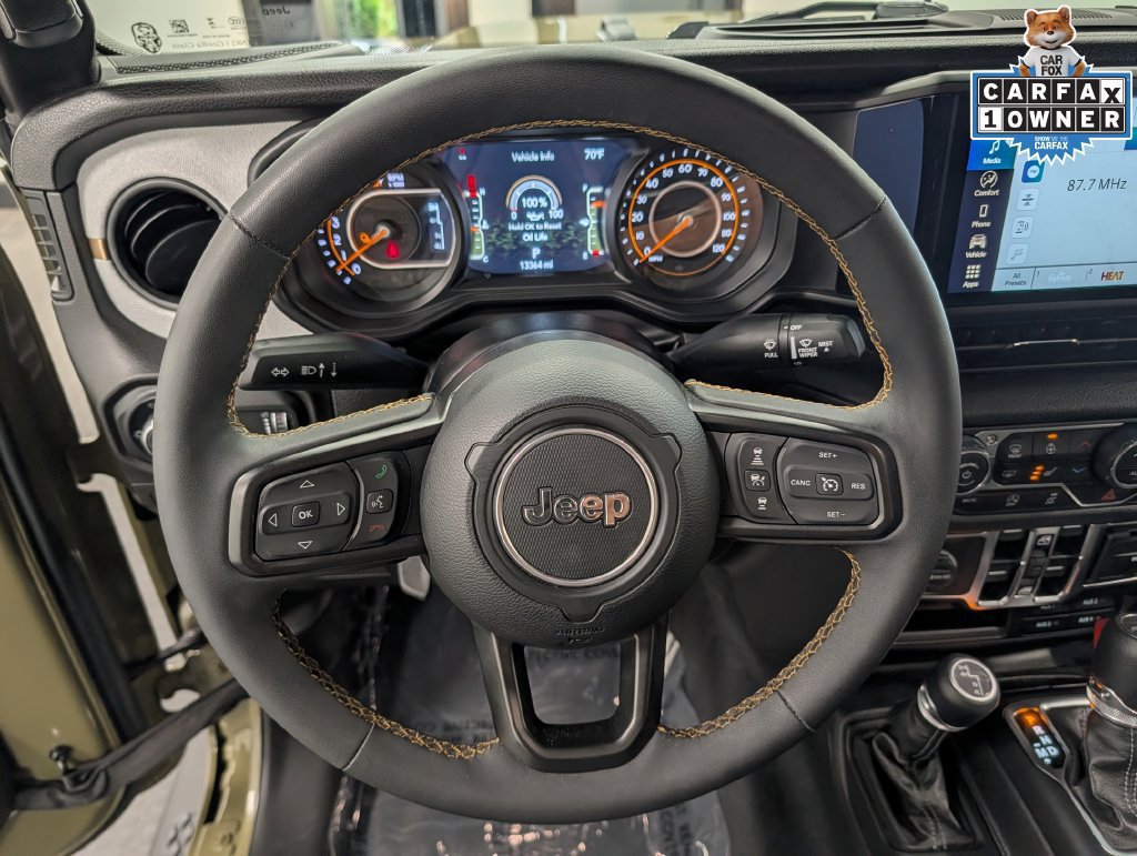 Used 2025 Jeep Gladiator Sport AWD/4WD image 21