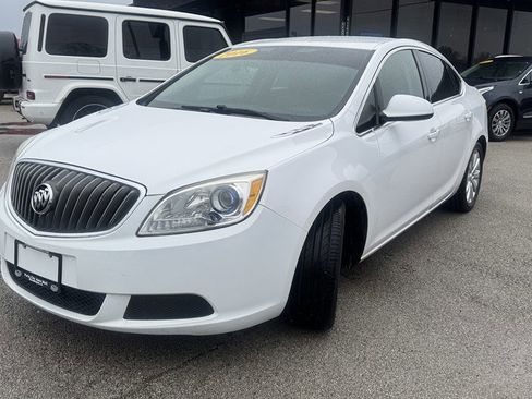 Used 2016 Buick Verano w/ Comfort Package FWD image 3