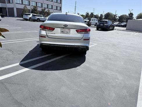 Used 2019 Kia Optima LX FWD image 7