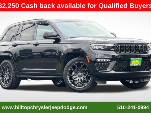 New 2025 Jeep Grand Cherokee Summit image 1