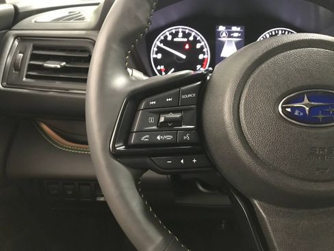 Used 2025 Subaru Ascent Bronze Edition AWD/4WD image 19