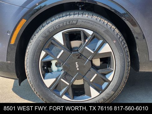 New 2026 Kia Sportage SX image 7