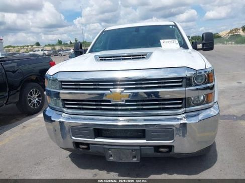 Used 2017 Chevrolet Silverado 3500 W/T AWD/4WD image 6
