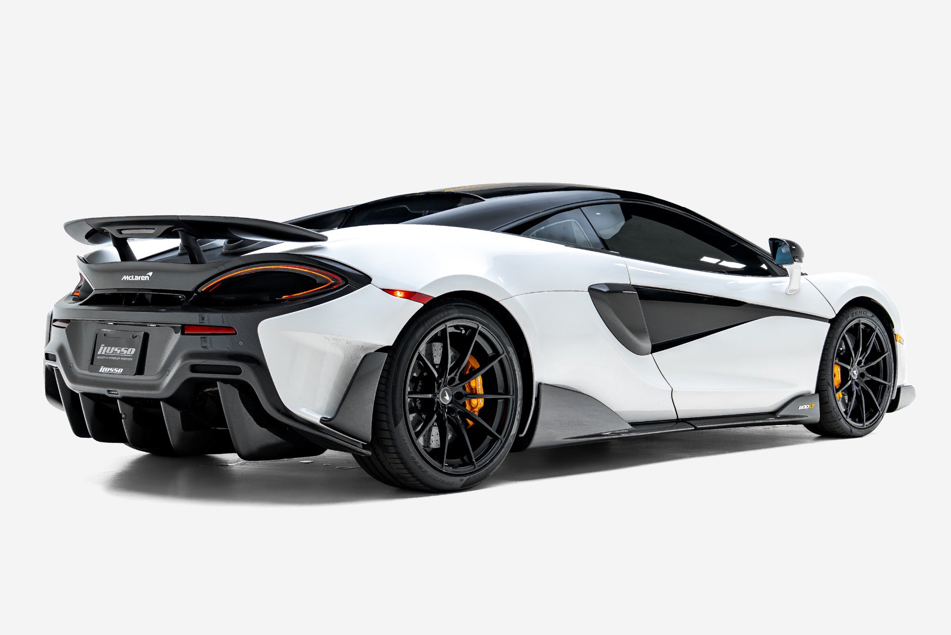 Used 2019 McLaren 600LT RWD image 2
