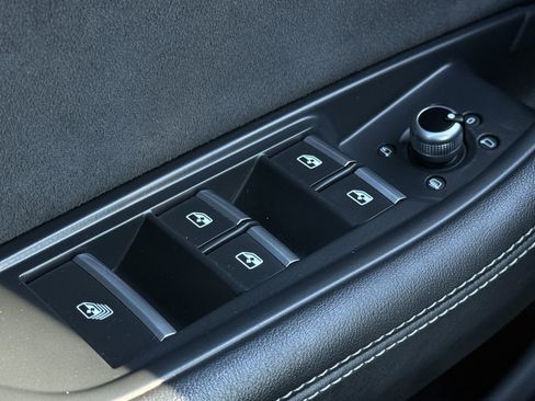 Used 2022 Audi S5 Premium Plus w/ Premium Plus Package image 31