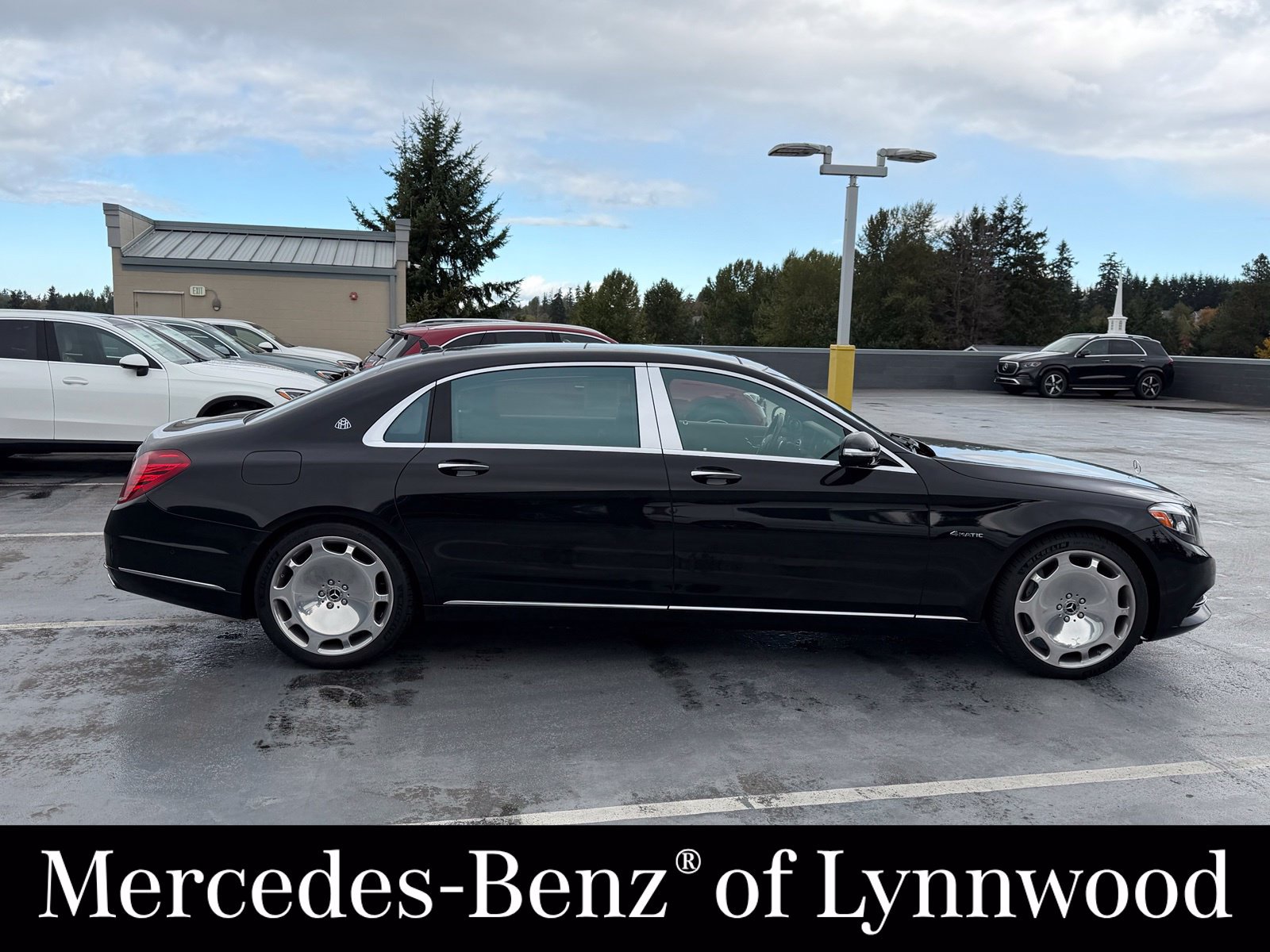 Used 2017 Mercedes-Benz Maybach S 550 4MATIC image 5