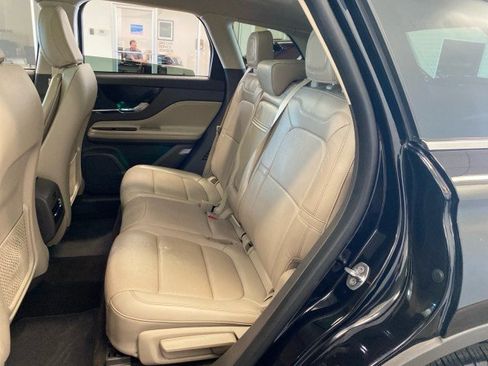 Used 2021 Lincoln Corsair Reserve AWD/4WD image 9
