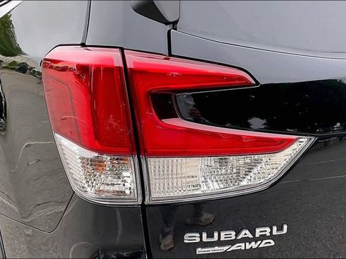 Used 2022 Subaru Forester Premium AWD/4WD image 28