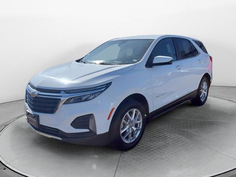 Used 2024 Chevrolet Equinox LT AWD/4WD image 1