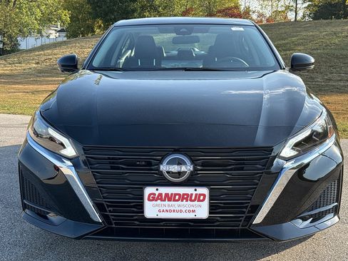 New 2025 Nissan Altima 2.5 SL image 3