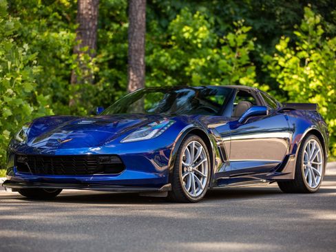 Used 2017 Chevrolet Corvette Grand Sport RWD image 4