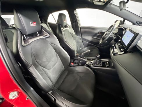 Used 2024 Toyota Corolla Premium image 31