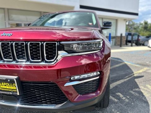 Used 2023 Jeep Grand Cherokee 4WD 4xe image 7