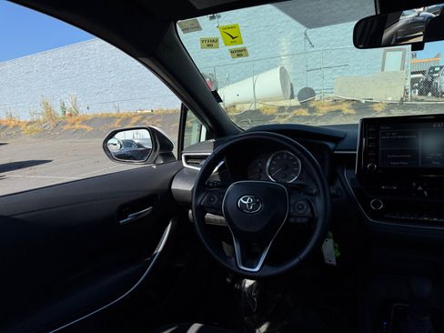 Used 2021 Toyota Corolla SE w/ Carpet Mat Package (TMS) FWD image 17