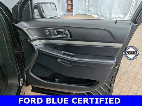 Certified 2018 Ford Explorer XLT w/ Equipment Group 202A image 24