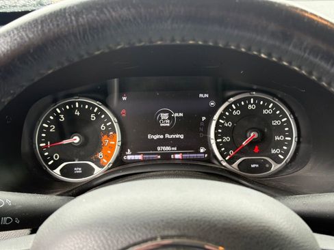 Used 2017 Jeep Renegade Altitude AWD/4WD image 17