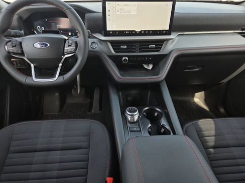 New 2026 Ford Explorer ST-Line w/ ST-Line Street Pack RWD image 5