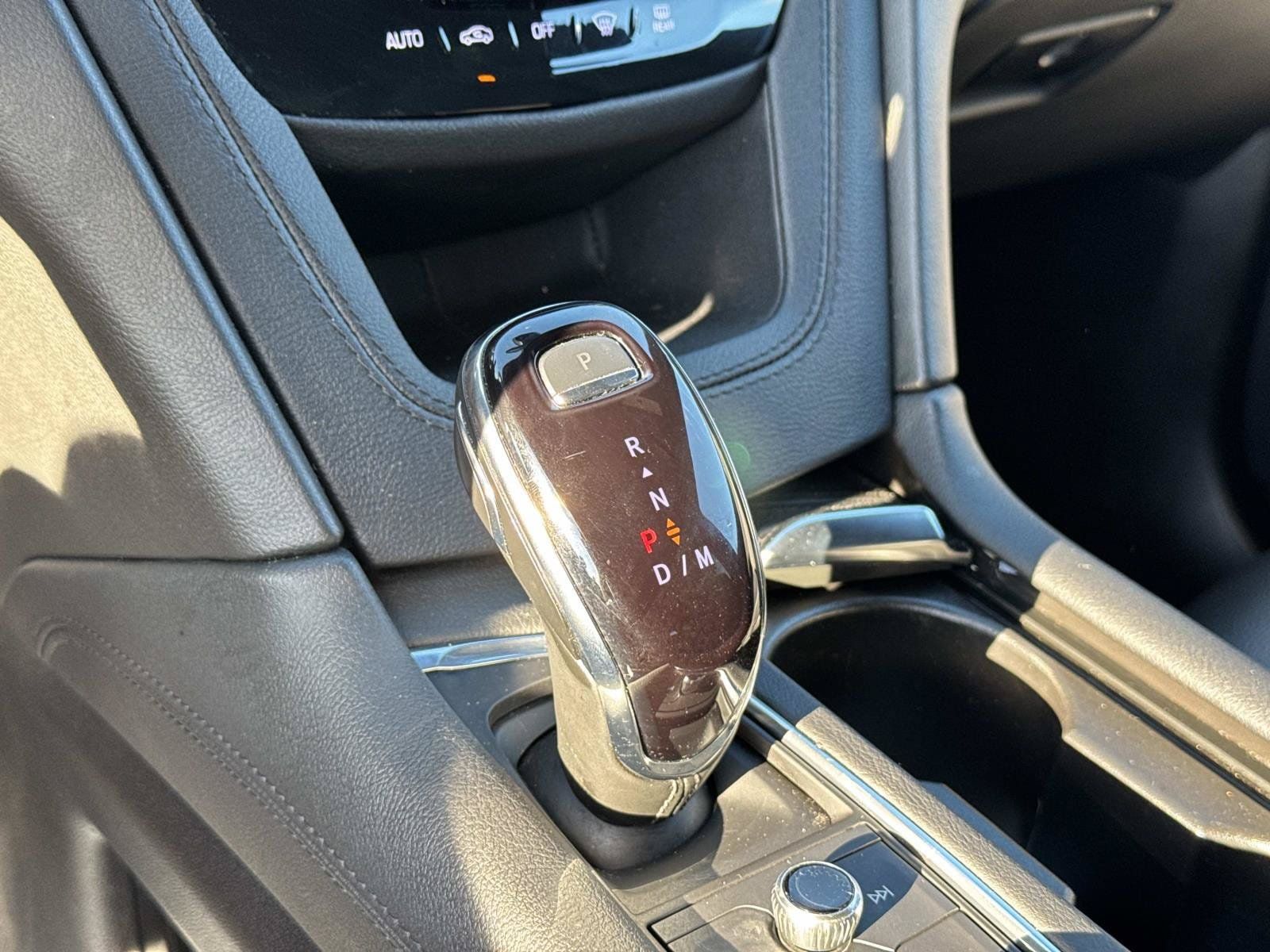 Used 2025 Cadillac XT5 Luxury FWD image 22