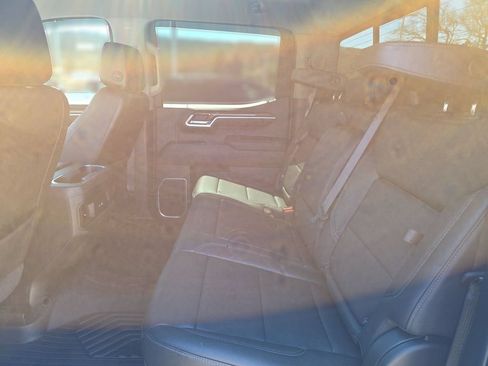 Certified 2022 Chevrolet Silverado 1500 RST AWD/4WD image 10