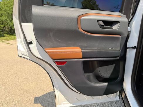 Used 2024 Ford Bronco Sport Outer Banks AWD/4WD image 36
