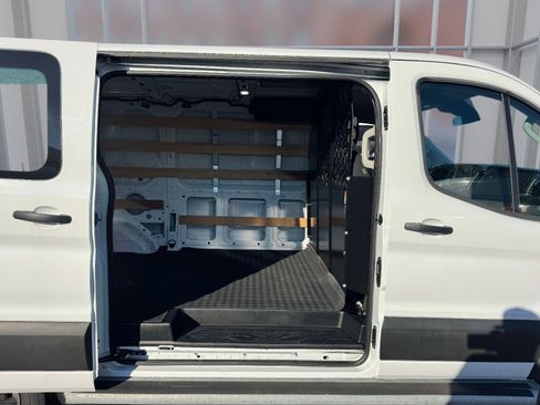 Used 2025 Ford Transit 250 Low Roof w/ Exterior Upgrade Package RWD image 14