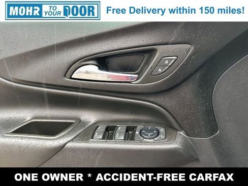 Used 2023 Chevrolet Equinox LT image 21