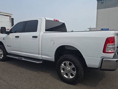 Used 2024 RAM 2500 Big Horn w/ Off Road Package AWD/4WD image 2
