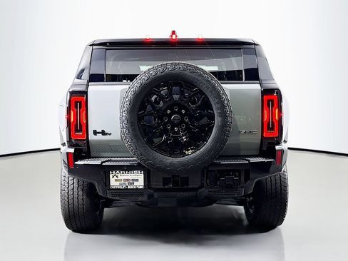 New 2026 GMC Hummer EV SUV w/ LPO, Dark Essentials Package AWD/4WD image 6