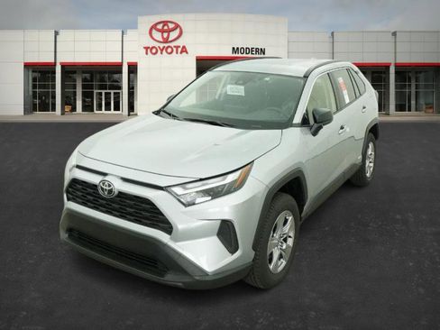 New 2025 Toyota RAV4 LE image 5