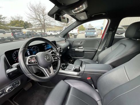 Used 2021 Mercedes-Benz GLA 250 4MATIC image 10
