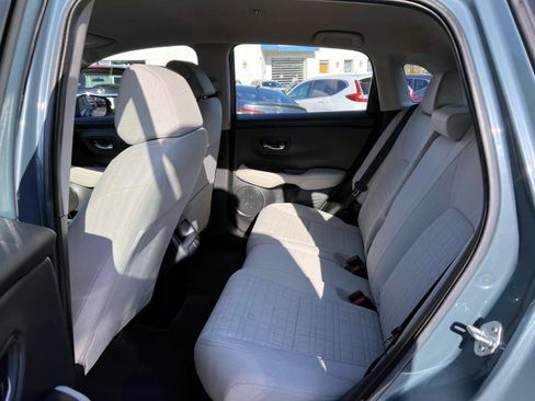 Certified 2023 Honda HR-V LX image 8