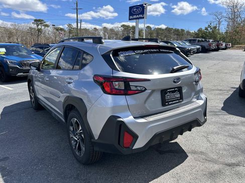 Used 2025 Subaru Crosstrek 2.5i Premium AWD/4WD image 5