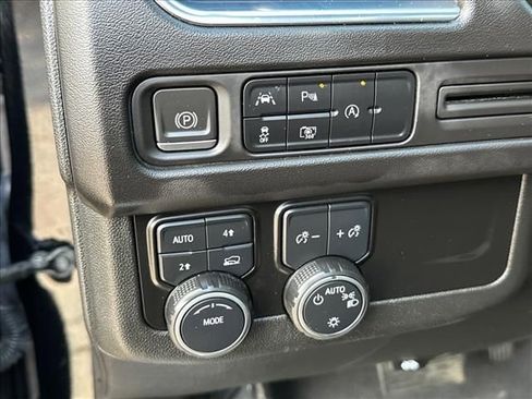 Certified 2023 Chevrolet Tahoe RST w/ Luxury Package AWD/4WD image 25