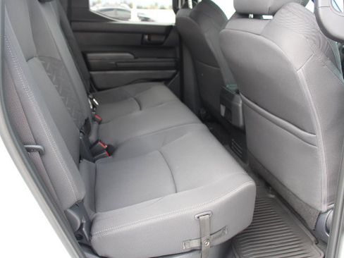 Certified 2026 Toyota Tacoma SR5 AWD/4WD image 19