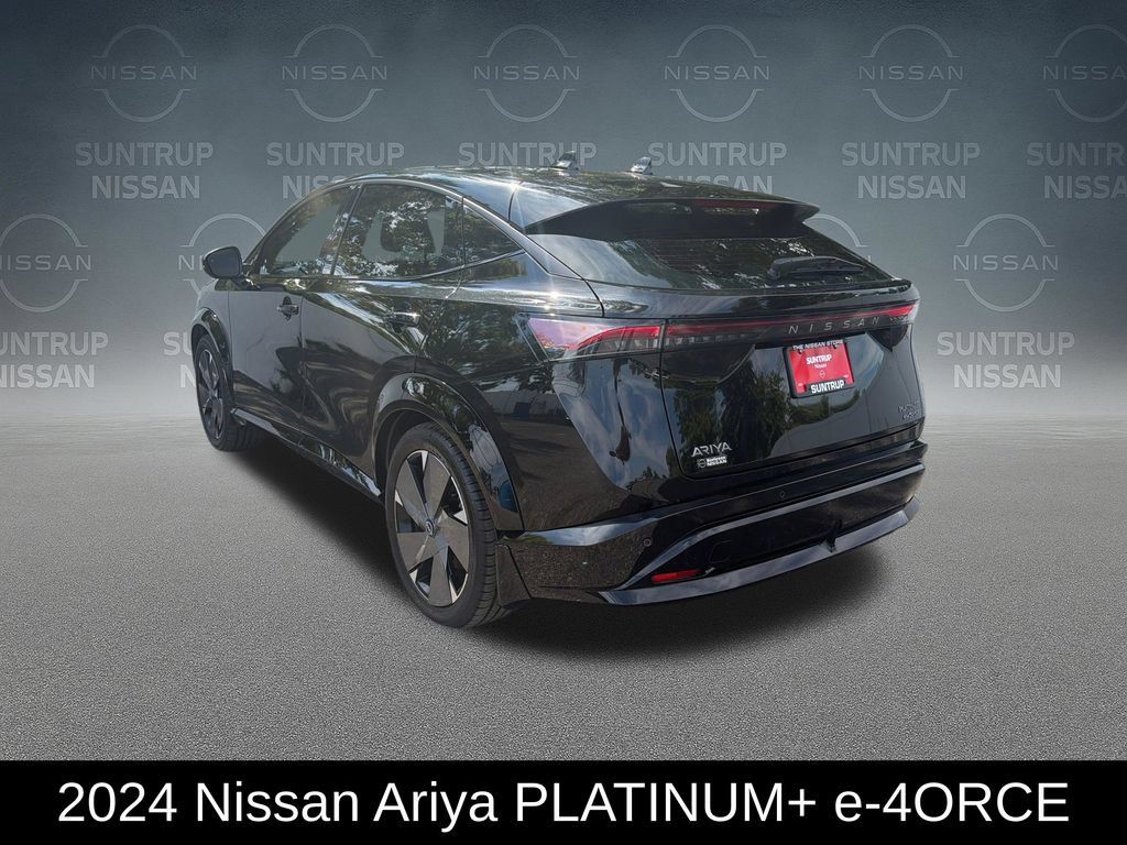 Used 2024 Nissan Ariya AWD image 3