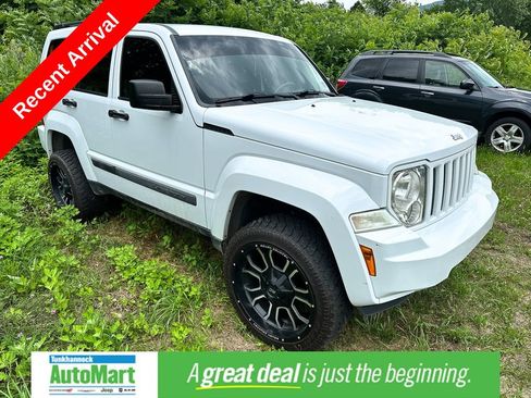 Used 2011 Jeep Liberty Sport w/ Popular Equipment Group AWD/4WD image 1